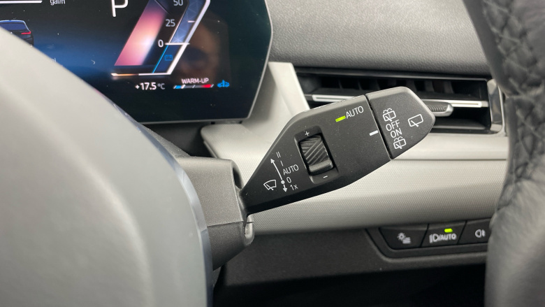 BMW 2 Series 220i MHT Sport 5dr DCT Petrol Hatchback